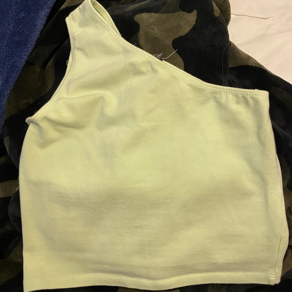 Brandy melville one shoulder